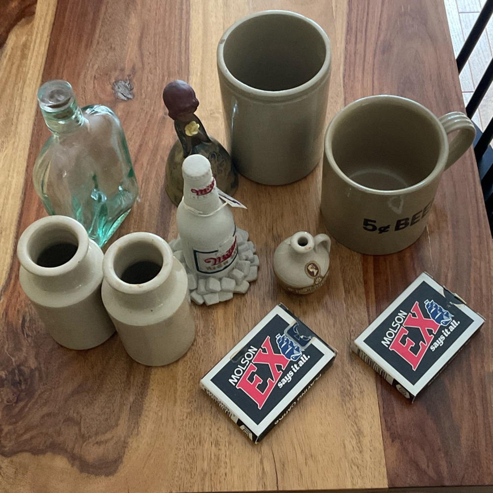 Vintage Stoneware Mugs and Bottles Set +++ (v)